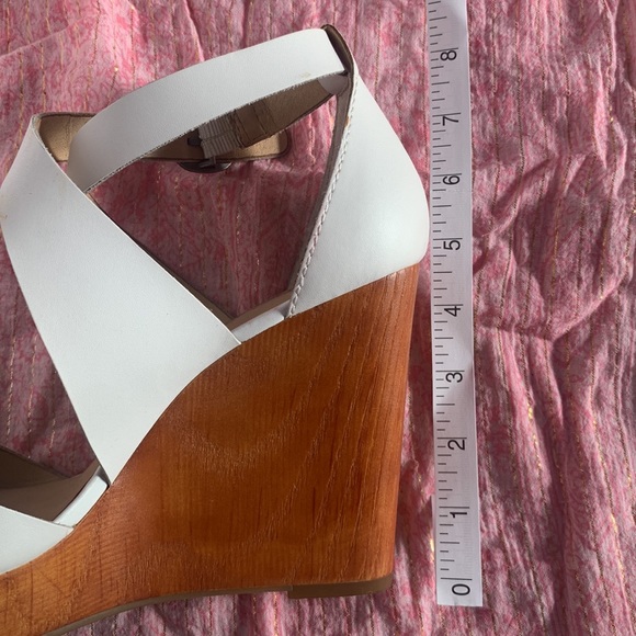 Lucky Brand Wedge Sandals/Heels NEW 9.5 - Picture 7 of 8